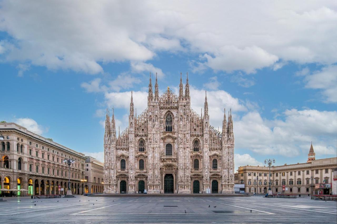 Duomo 7 Minuti Exclusive Apartment Vercelli Milan Luaran gambar